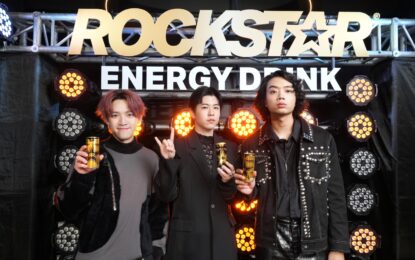 เครื่องดื่ม “Rockstar” แท็กทีม โจอี้บอย และทิลลี่เบิร์ด เช็คอินสยามสแควร์ เป็นกำลังใจให้คนไทยไปต่อ ในงาน Rockstar Recharge Bangkok