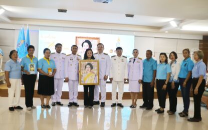 อบจ.ภูเก็ต ร่วมพิธีรับมอบเงินพระราชทานขวัญถุงกองทุนแม่ของแผ่นดิน ประจำปี 2567